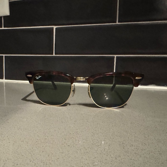 Ray-Ban Clubmaster Classic - Picture 3 of 6